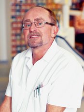 Dr Jan Šedivec - Dentist at Ortodoncie Teplice