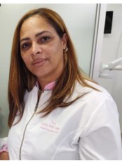 Dr Carolina Mella -  at Odonto Estetika