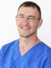 Dr Andreas Strauss, - Dentist at Zahnarztpraxis Annette Voeste, Dr. med.dent Andreas Straus