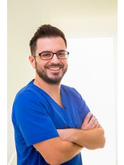 Dr Viktor Panagiotakopoulos - Dentist at Healthy Smiles