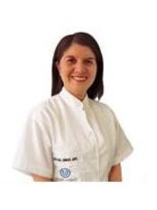Dr Isabel Del Carmen Galvez Murga - Dentist at Centro Dental de Especialistas-Escuintla