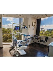 Dentist Consultation - Clinident