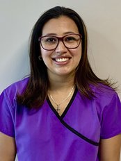 Dr Liz Gonzáles - Dentist at Especialistas Dentales Internacional/ Dental Specialist International