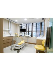 Dr. Thomas Leung & Dr. Susan Yu Dental Practice - 20/F Chuang's Tower,30-32 Connaught Road, Central,  0