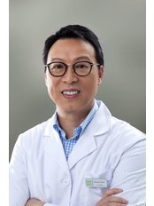 Dr Daniel Choy Tak Leung - Dentist at Humansa Dental