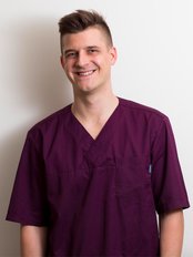 Dr Kövér Krisztián - Dentist at Dentop