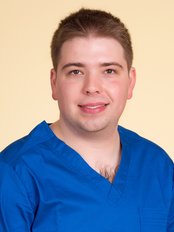 Dr Robert Langmár - Dentist at Preciz Dent