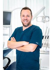 Dr Peter Juhasz - Oral Surgeon at Save on Dental Care - Budapest