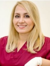 Dr Amiri Doomari Mahsa - Oral Surgeon at Star Dental