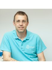 Mr Gábor Dr. Gelencsér -  at Gloria Dental