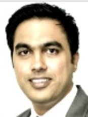 Dr Sanjay Narayan Murthy - Orthodontist at Apollo White Dental - Ahmedabad