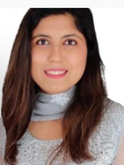 Dr Anjana Melwani - Dentist at Amaya Dental Clinic