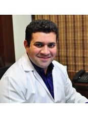 Dr Abdul Rahim Khan - Orthodontist at Iconic Dental Care & Aesthetics