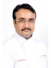 Dr Parag Kochar - Doctor at Dr Kochar Dental Clinic Chandigarh