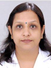 Dr Reena Bansal - Orthodontist at Dr. Vineet Bansal Dental Implantologist Chandigarh