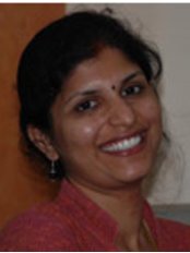 Dr Sandhya Arunkumar -  at Arun's Dental Art - Thiruvanmiyur