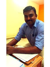Dr Naveen Sivaraj - Oral Surgeon at Orange Dental and Implant Center