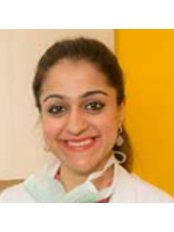 Dr Smriti Nanda -  at Nanda Dental Clinic-Gurgaon
