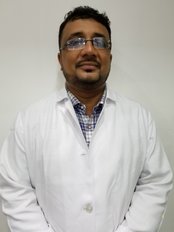 Dr Syed Mubben Hussaini - Dentist at Dr Sridhar International Dental Hospitals