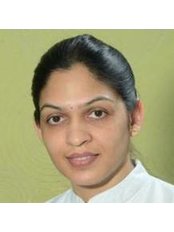 Dr Pratima Mantri - Dentist at Jaipur Dental Hospital and Orthodontic Centre - Civil Lines Centre