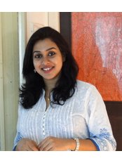 Dr Rituparna  Saha - Oral Surgeon at Cosmedent