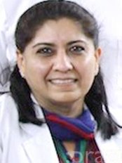 Dr Anju Loomba - Doctor at Dr.Loombas' Dental Care Clinic - Jopling Road