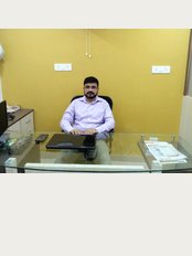 Tooth N Implants - LGF Shop No 1 Pratap Enclave Tehseenganj Chauraha Chowk, Lucknow, Uttar Pradesh, 226003, 