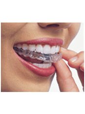 Clear Braces - Dr Sejpals Smile XL Clinic