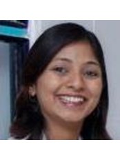 Dr Leena Aradhye - Dentist at Lalitha Dental Clinic