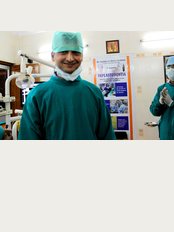 Dr. Sachdeva Dental Aesthetic & Implant Centre - I -101 Ashok Vihar, New Delhi, New Delhi, 110052, 