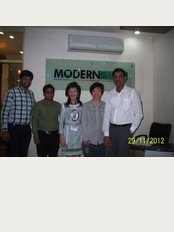 Modern Dental Care - GF-3, Rajan House,  H-Block Market, Ashok Vihar, Phase-1, New Delhi, 110052, 