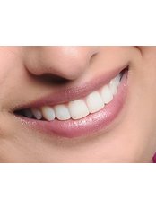 Dentist Consultation - Ar 32 Signature Smiles Executive Poly Dental Care