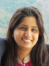 Dr Rashmi Bamane - Dentist at Ar 32 Signature Smiles Executive Poly Dental Care