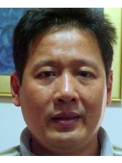 drg Erwin Hidayat - Dentist at Digital Dental Clinic