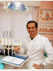 Dr. Di Croce Dentistry & Dental Implantology - Via Giovanni Caboto, 87, Pescara, Abruzzo, 65126, 