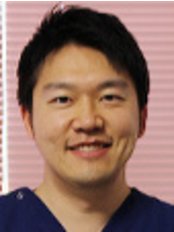 Dr Takashi Ono -  at Medical University Dental Clinic