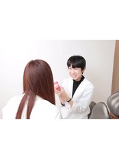 Ms YOSHIKO NAKATA - Doctor at carré blanc Orthodontic Clinic Ebisu