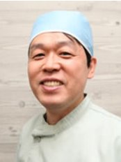 Takashi Dental Clinic - Takashi Takahashi 