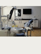 Awaisheh Dental Clinic - Tabarbour, Amman, 
