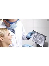Cosmetic Dentist Consultation - Smile Design Clinic