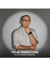 Dr Tadas Venskutonis - Dentist at Auksteja, UAB