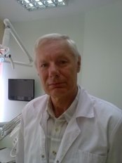 Odontologijos Klinika Žalgiris - Dr.Rimvydas Aukštuolis 