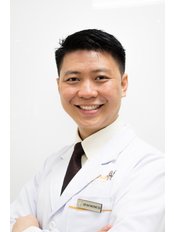 Dr Raymond Su Wei Siong - Dentist at Lau Dental Clinic And Surgery Sri Petaling