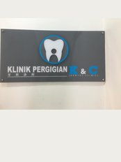 Klinik Pergigian K And C - Pt 7432 A Jln Bbn 1 2F Pusat Bandar Putra Point, Nilai, Negeri Sembilan, 71800, 