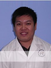 Dr Mong Yunhao - Dentist at Klinik Pergigian Malaysia Smile