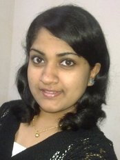 Dr sarvinaa Subramaniam - Associate Dentist at The Dentist QHC