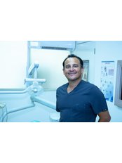 Dr Javier J. Loría Muñoz - Dentist at Dentistar