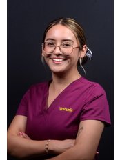 Mrs Beatriz Pamela Hernandez Fernandez - Nurse Manager at YeahSmile