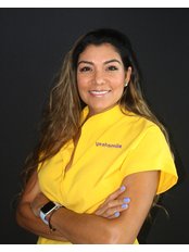 Dr Diana Paola Pinto Moserrate - Principal Dentist at YeahSmile
