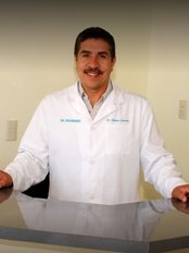 Dr Roberto  Carcamo - Dentist at Ultradent Dental Clinic